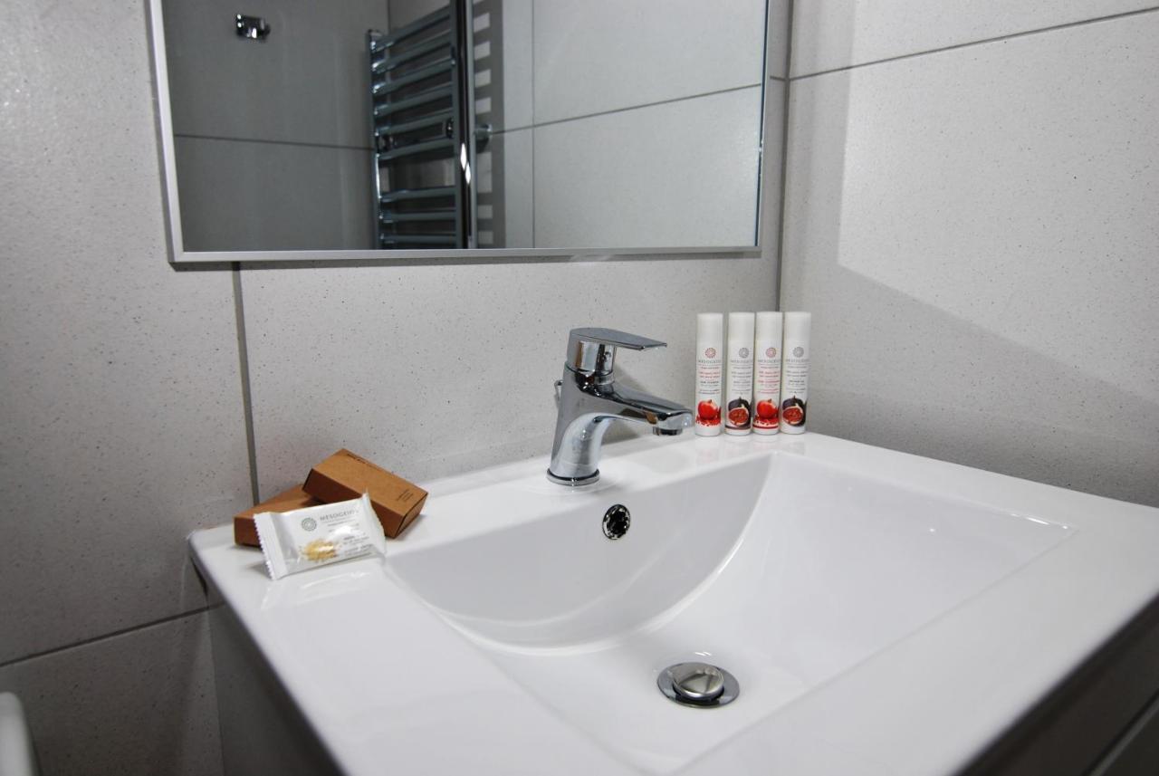 Brand New Cozy Basement Apartment Argostoli  Ngoại thất bức ảnh