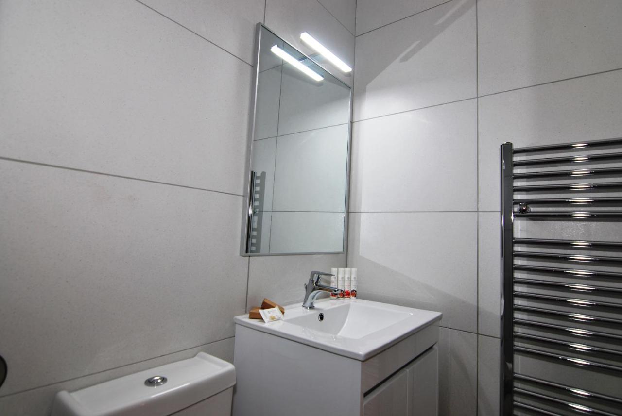 Brand New Cozy Basement Apartment Argostoli  Ngoại thất bức ảnh